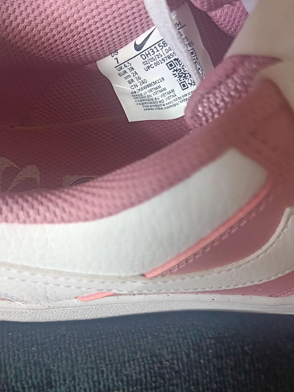 Nike Women’s Pink and White Low-Top Sneaker